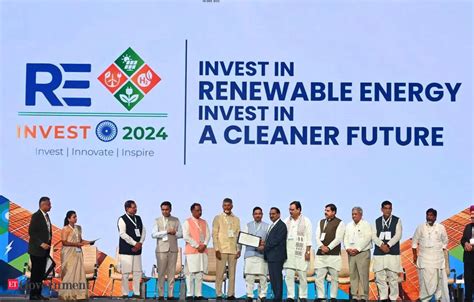 REC signs MoUs for renewable energy projects worth ₹1.12 lakh cr during ...