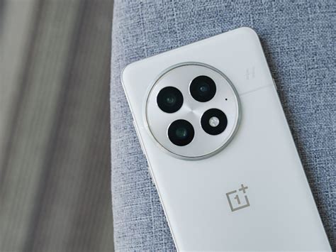 Alienware M16 OLED 的图像结果