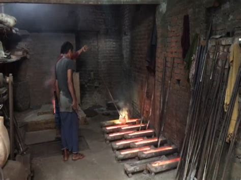 Handicraft artisans in UP's Moradabad in dire straits due to coal shortage
