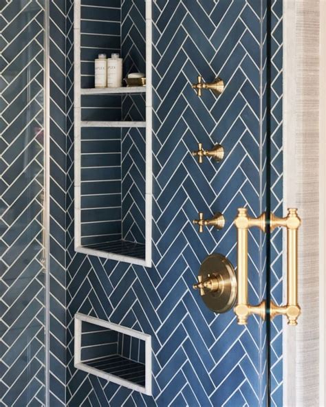 30 Amazing Herringbone Tile Bathroom Ideas To Sprinkle Personality