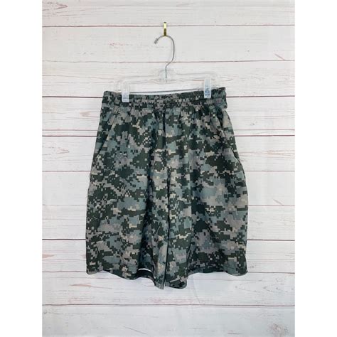 Lululemon Mens Camo Shorts Small - Gem