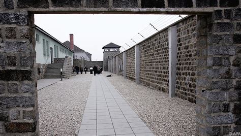 Befreiungsfeier in Mauthausen im Zeichen des Steinbruchs - UnserTirol24
