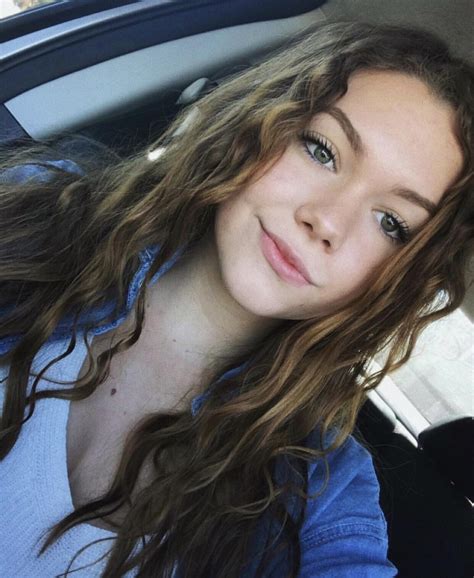 Cute curls : r/LegalTeens