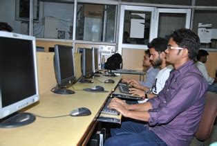 Computer Labs:Indian Institute of Mass Communication