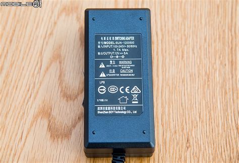 165Hz極速更新 微星MSI OPTIX AG32C & MAG24C 電競曲面顯示器試用 - Mobile01