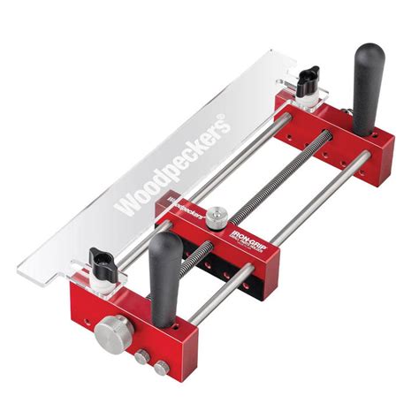 JessEm Router Table Storage 的图像结果