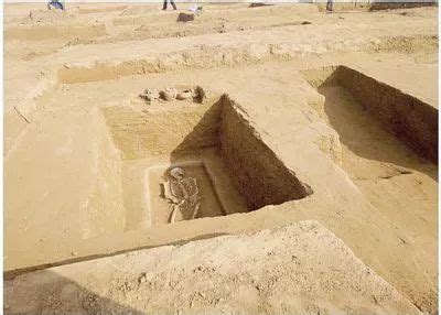 郑州工地发现西汉墓葬群 散落大量黑青色砖瓦_考古历史_历史千年