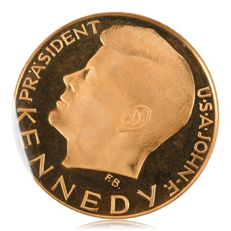 Lot - THREE PRESIDENT JOHN F. KENNEDY GERMAN .900 GOLD COMMEMORATIVE ...