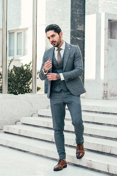 11 Grey Suit Combinations To Look Decent in Every Occasions