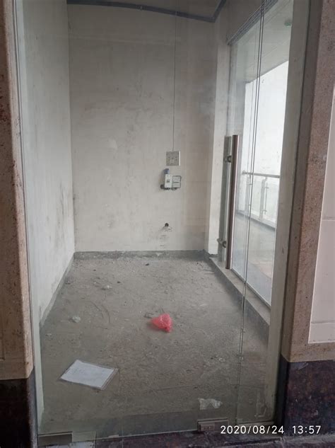 Shop for Rent in Gaur City 1, Greater Noida: 3+ Rental Shop in Gaur ...