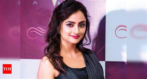 Madirakshi Mundle quitting mythological show? - Times of India
