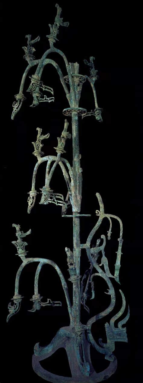 “复活”青铜神树：三星堆跨越90年的考古接力凤凰网吉林_凤凰网