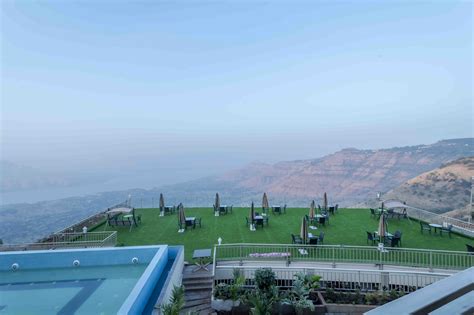 Unique Family Resorts Near Mumbai - The Cliff Resorts & Spa in Panchgani