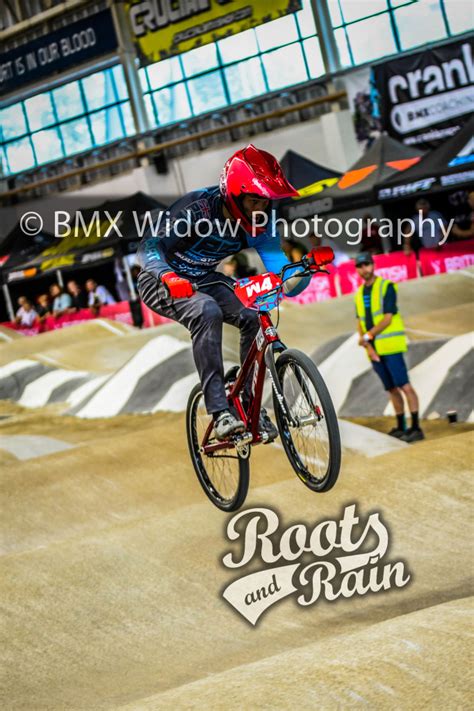 Gabe SIMPSON W4 - Roots & Rain