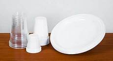 piatti e bicchieri di plastica dal 1 176 maggio differenziabili piatti e bicchieri di plastica piatti e bicchieri di plastica dal 1 176 maggio differenziabili piatti e bicchieri di plastica