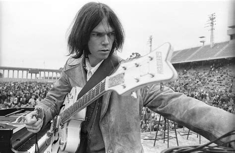 Neil Young: Come a little bit closer, hear what I have to say