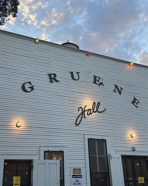 GRUENE HALL - Updated August 2025 - 556 Photos & 311 Reviews - 1281 ...