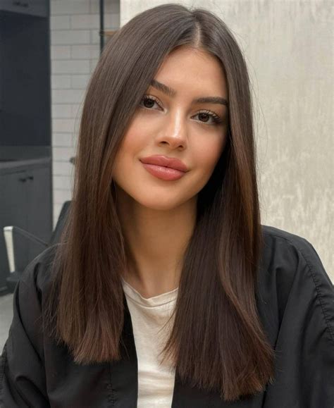 brown hair in 2025 | Brown straight hair, Brunette hair cuts, Straight ...