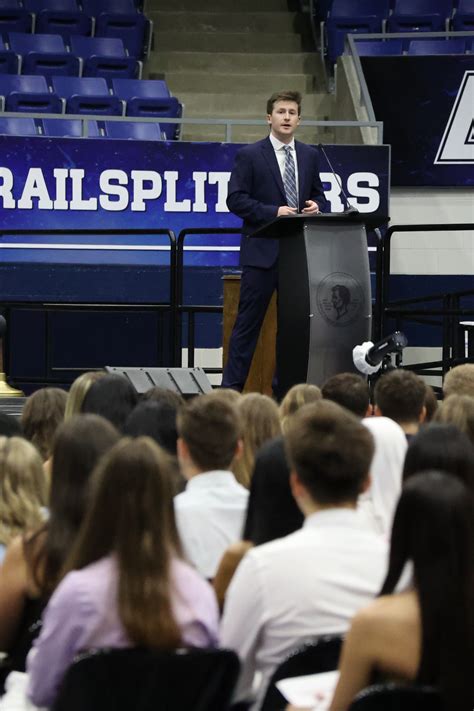 LMU-DCOM Marks Milestone for Medical Students During White Coat Ceremony