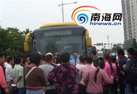 上海74路公交车区间车(纪王到金钟路福泉路)几点发车，多少时间间隔一班