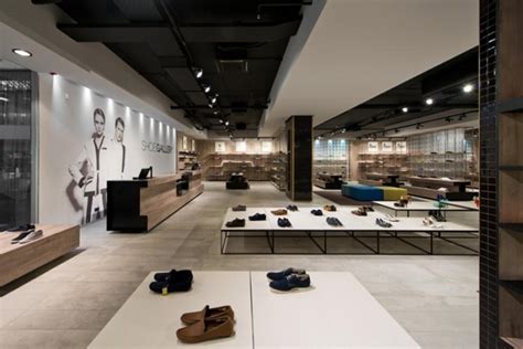 悉尼运动鞋店铺-室内设计-图纸交易网