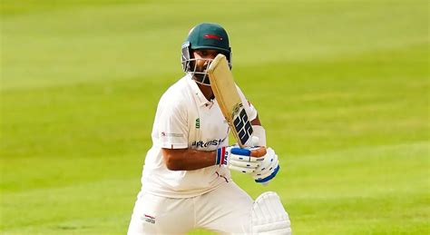 Ranji Trophy 2025: Paras Dogra's sensational catch leaves Ajinkya ...