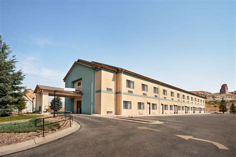 Travelodge by Wyndham Green River WY | Green River, WY Hotels