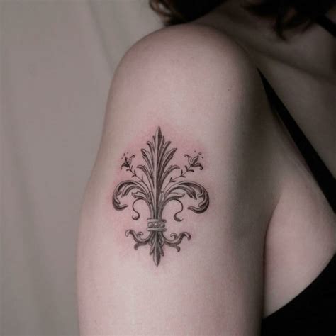 12+ Girly Fleur De Lis Tattoo Ideas To Inspire You!
