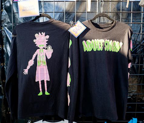'Rick and Morty' Season 4: All the Best Rickmobile SDCC Exclusive Merch ...