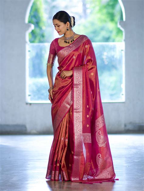 Banarasee Handloom Dual Tone Shimmer Silk Saree With Buti Design & Mee