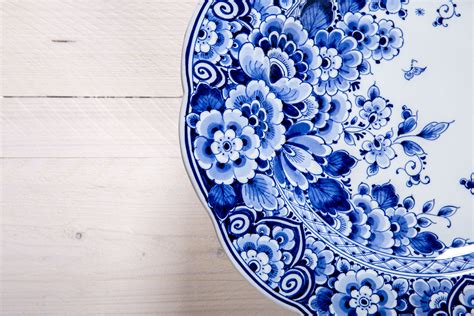 Delfts Blauw Bord, handmade | Blue and white china, Blue willow china ...