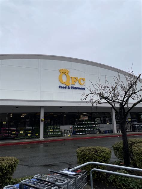 QFC PHARMACY - 1540 NW Gilman Blvd, Issaquah WA - Hours, Directions ...