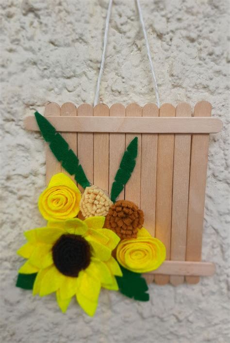 Popsicle Stick Wall Decor 的图像结果