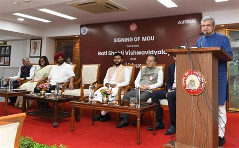 Press Release: Press Information Bureau