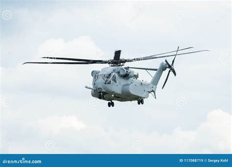Demonstration Flight the Heavy-lift Cargo Helicopter Sikorsky CH-53K ...