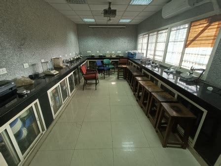 Motilal Nehru College | College Infrastructure