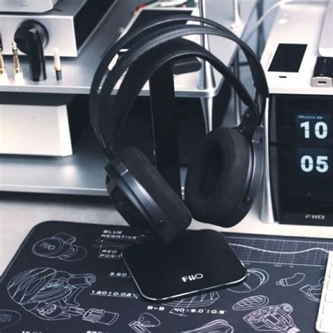 Headphone Stands