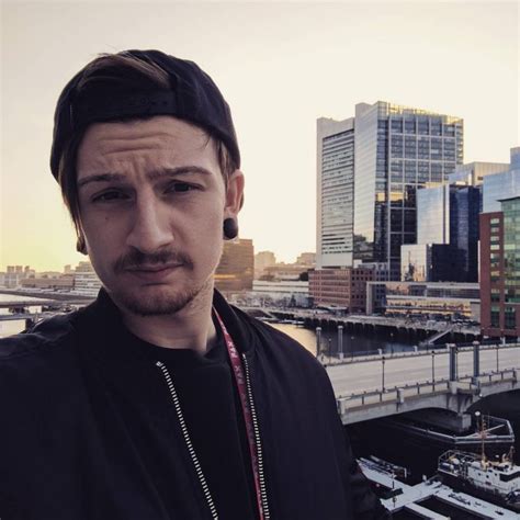 8 Bitryan Ghost 的图像结果