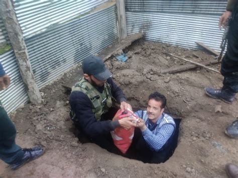 J-K Police apprehends 2, recovers huge consignment of codeine bottles