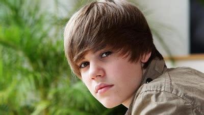 european style haircut: The Most Popular Singer 2010 Justin Bieber Gallery