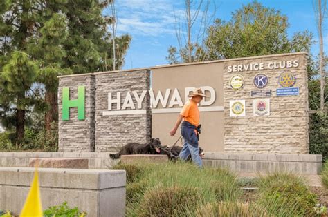 About Fairway Park | Schools, Demographics, Things to Do - Homes.com