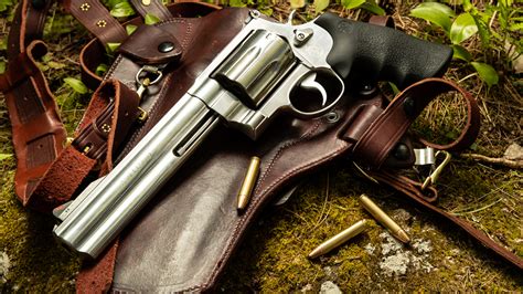 New: Smith & Wesson Model 350 Revolver | An NRA Shooting Sports Journal