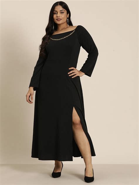 Qurvii - Destination for women of all sizes with curves