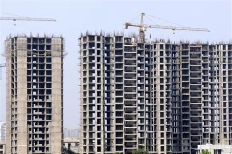 SC orders Jaypee to deposit Rs 200 crore by May 10, asks list of ...