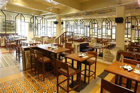 The 10 Best Vegetarian Restaurants in Mumbai (Updated 2025)