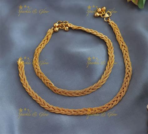 Elegant Gold-Like Anklet for Women – Sparkle and Glow