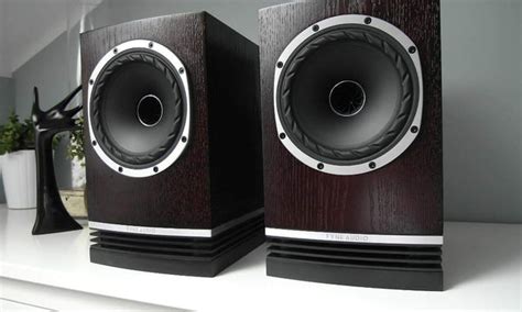 Buy Fyne Audio F500 Bookshelf Speaker (Pair) at best price in India