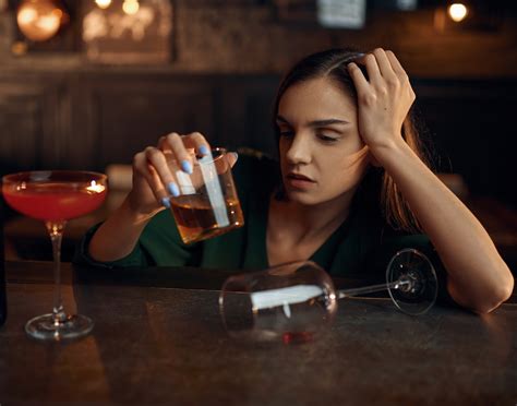 Signs of Intoxication: A Guide for Responsible Service - Connect Skills Institute