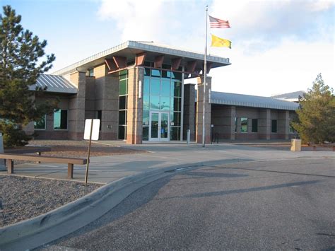 Juvenile arrested in Farmington school threat case - The Durango Herald