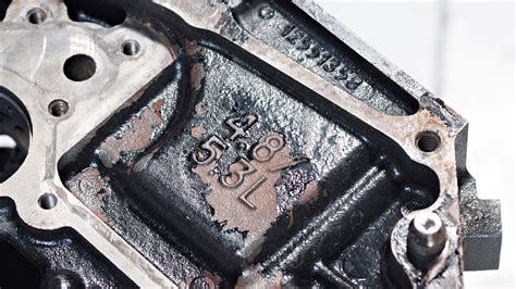 Is It a 4.8L or a 5.3L Engine? How to Tell the Difference - TrendRadars